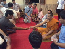 �Ҿ����...