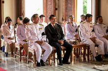 �Ҿ����...