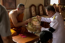 �Ҿ����...