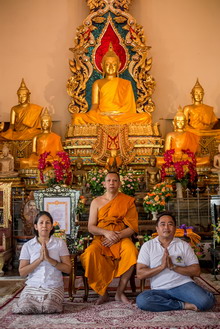 �Ҿ����...