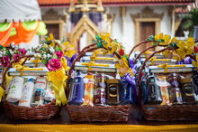 �Ҿ����...