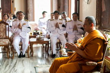 �Ҿ����...