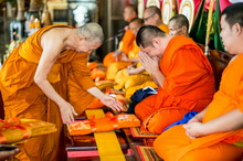 �Ҿ����...