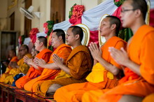 �Ҿ����...