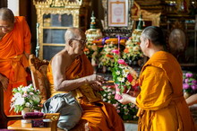 �Ҿ����...