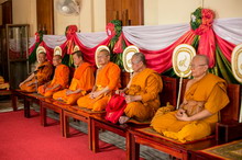 �Ҿ����...