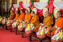 �Ҿ����...