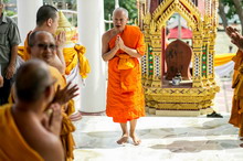 �Ҿ����...