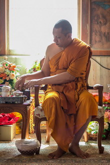 �Ҿ����...