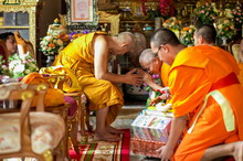 �Ҿ����...