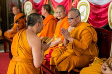 �Ҿ����...