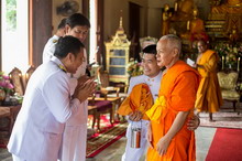 �Ҿ����...