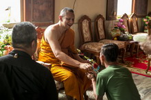 �Ҿ����...