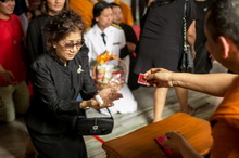 �Ҿ����...