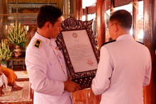 �Ҿ����...