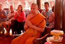 �Ҿ����...