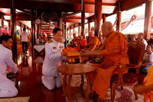 �Ҿ����...