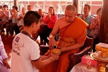 �Ҿ����...