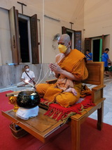 �Ҿ����...