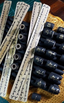 �Ҿ����...