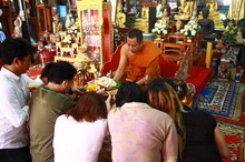 �Ҿ����...