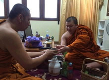 �Ҿ����...