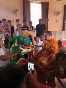 �Ҿ����...