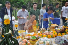 �Ҿ����...