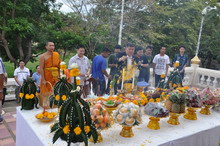 �Ҿ����...