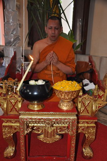 �Ҿ����...