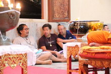 �Ҿ����...