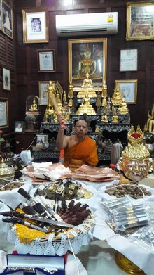 �Ҿ����...