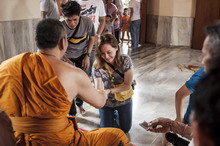 �Ҿ����...