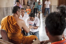 �Ҿ����...