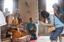 �Ҿ����...