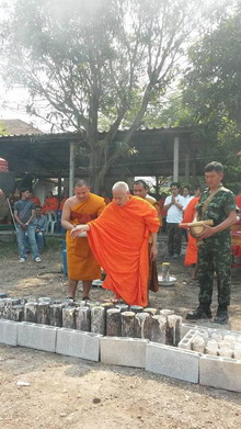 �Ҿ����...