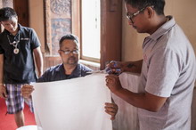 �Ҿ����...