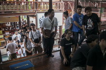 �Ҿ����...