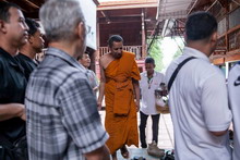 �Ҿ����...