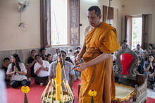 �Ҿ����...