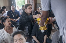 �Ҿ����...