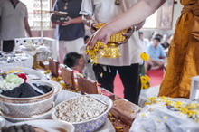 �Ҿ����...