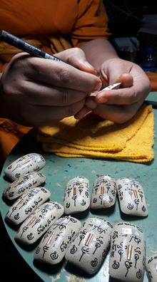 �Ҿ����...